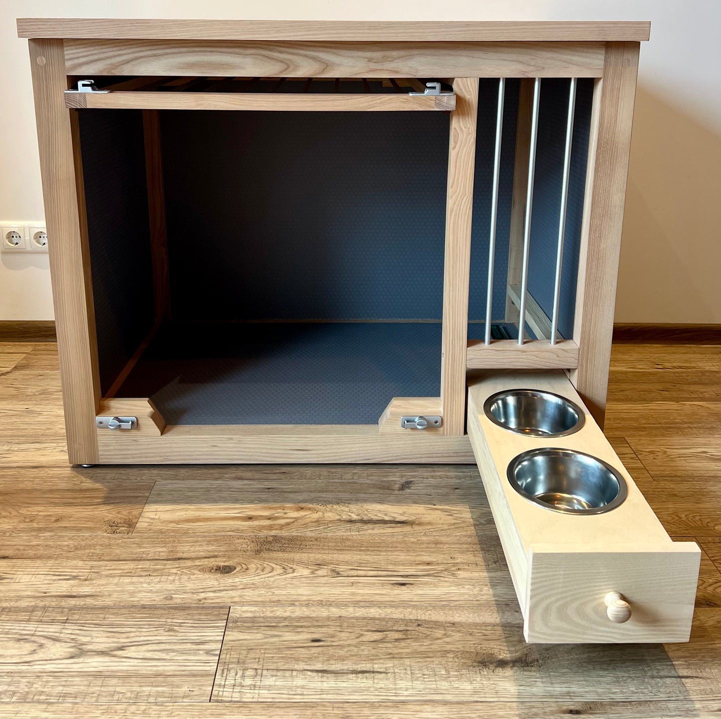 Dog house "MAYA"