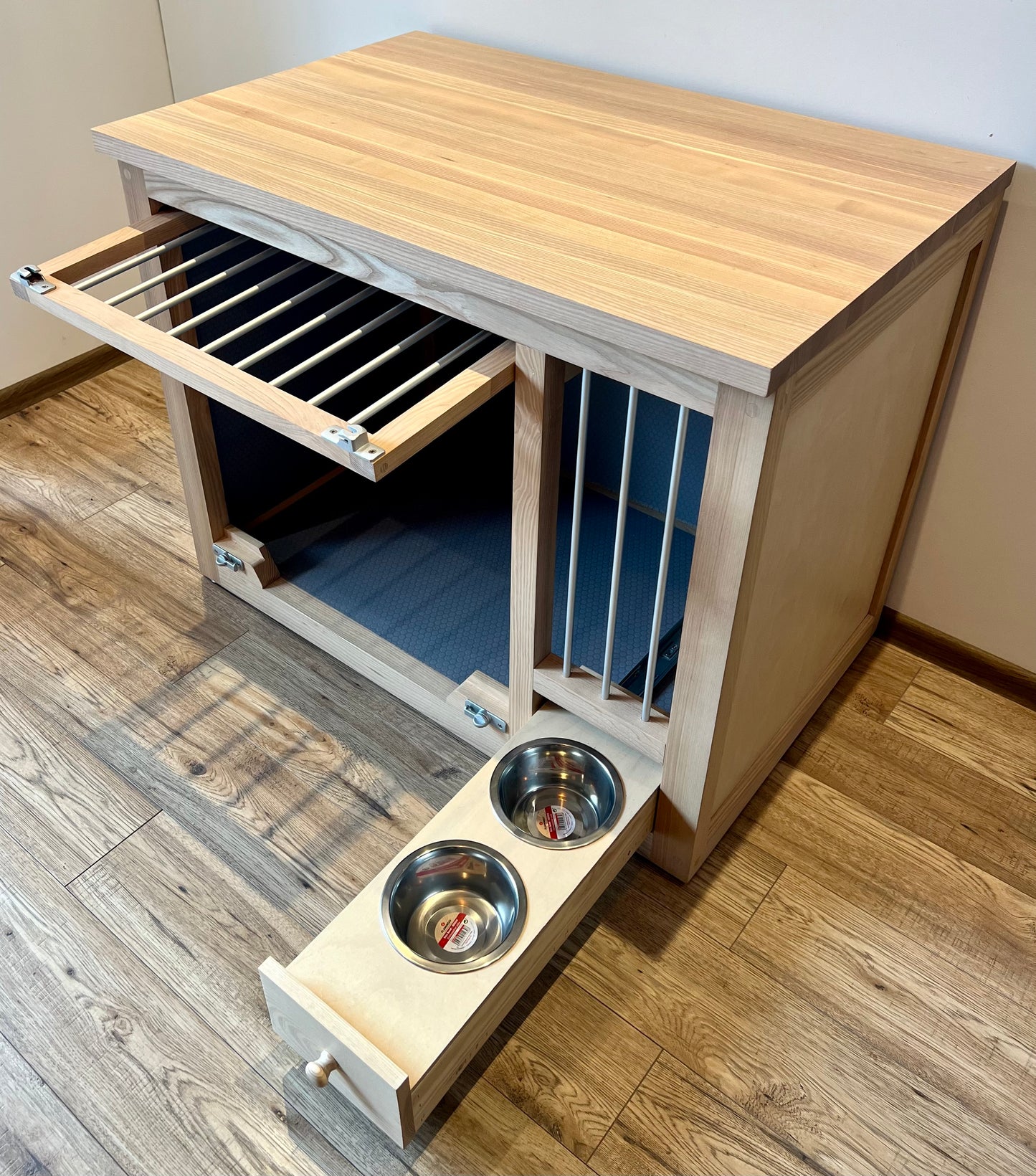 Dog house "MAYA"